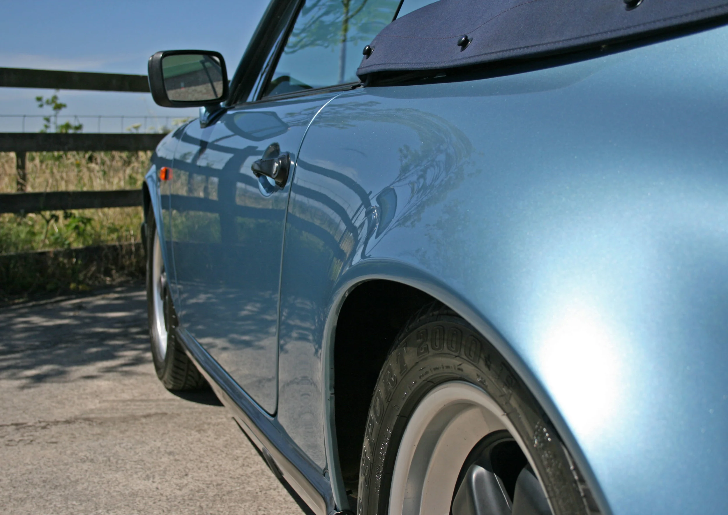DETAIL REAR FLANK 2.jpg