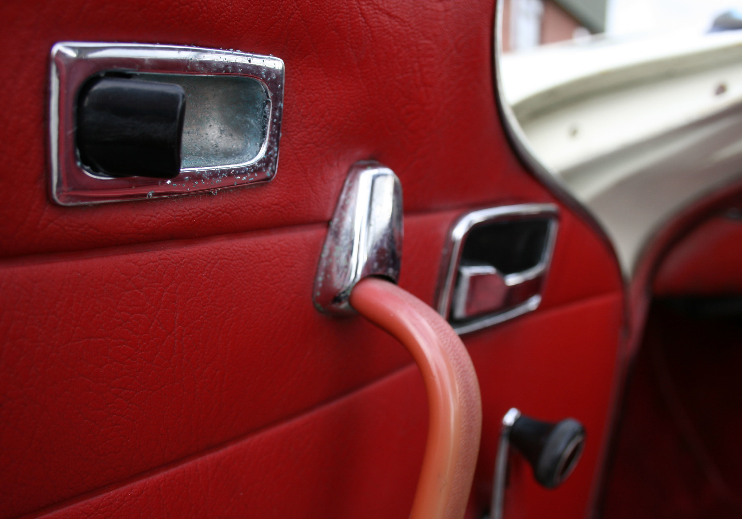 DETAIL DOOR HANDLE.jpg