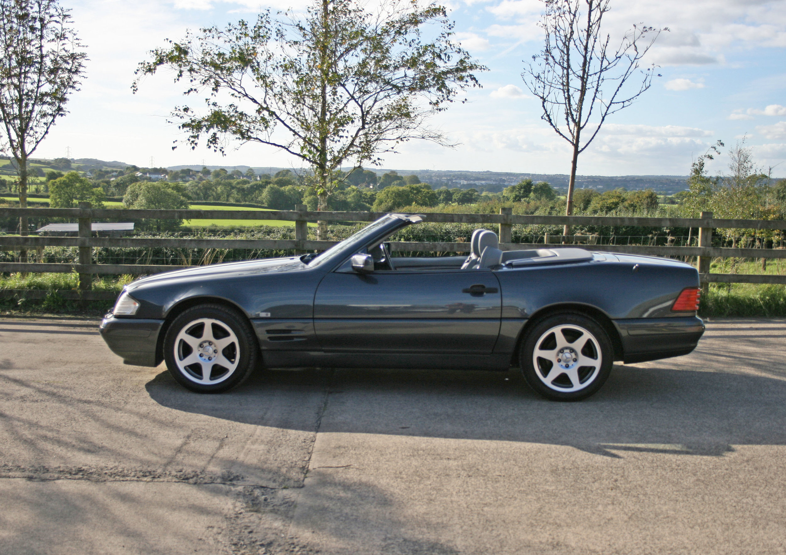 SIDE LEFT ROOFLESS 2.jpg