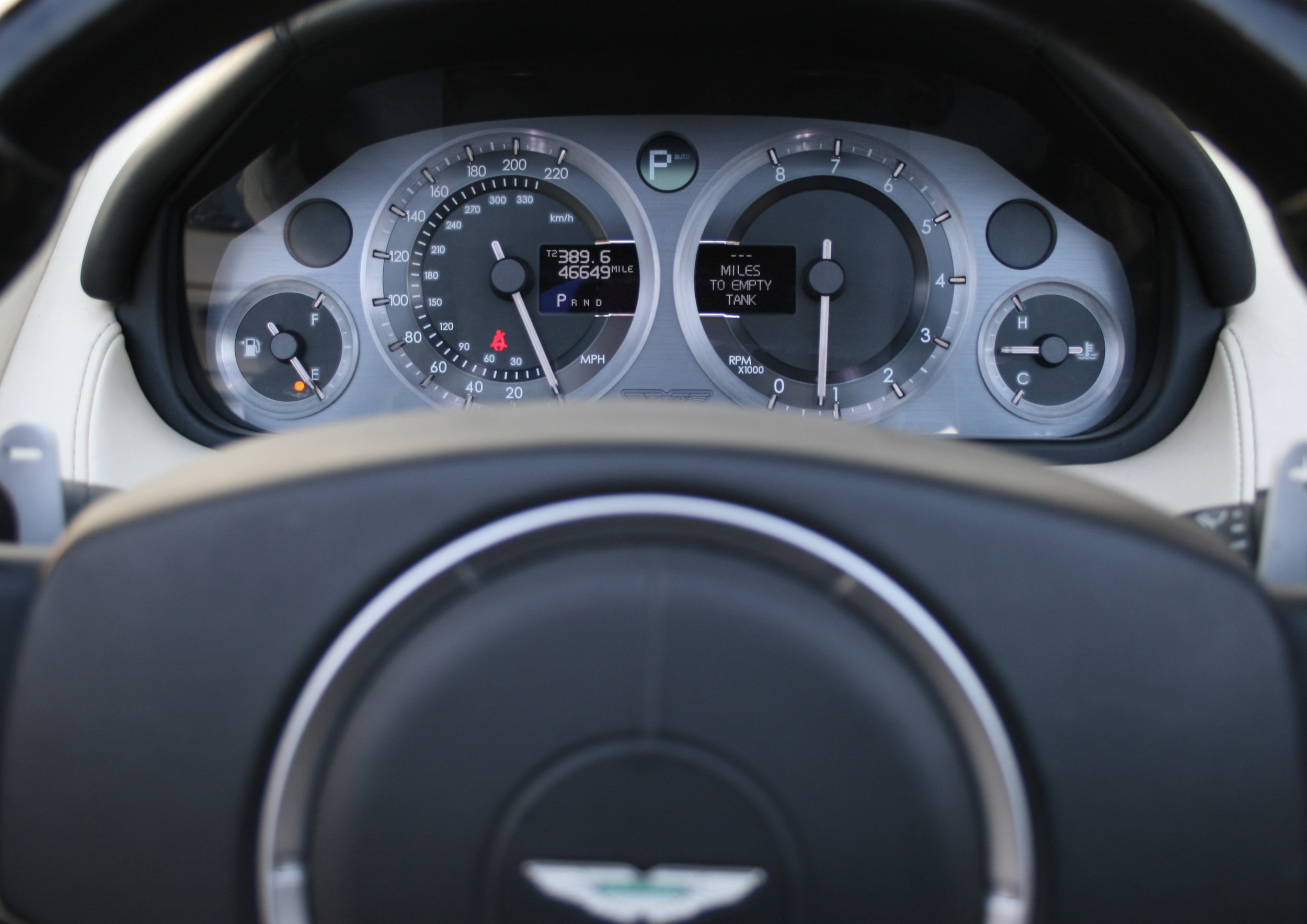 DETAIL DASH 2.jpg