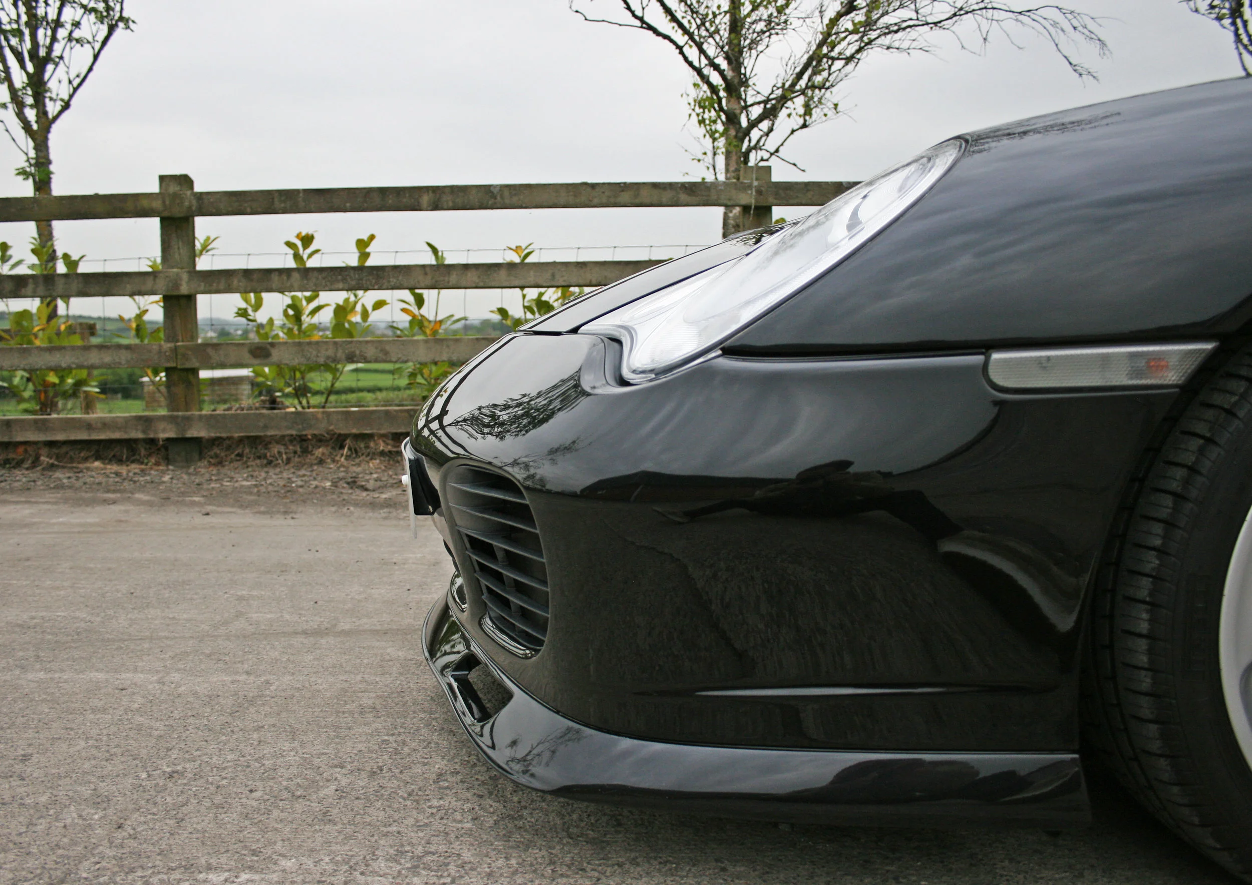 DETAIL FRONT 2.jpg