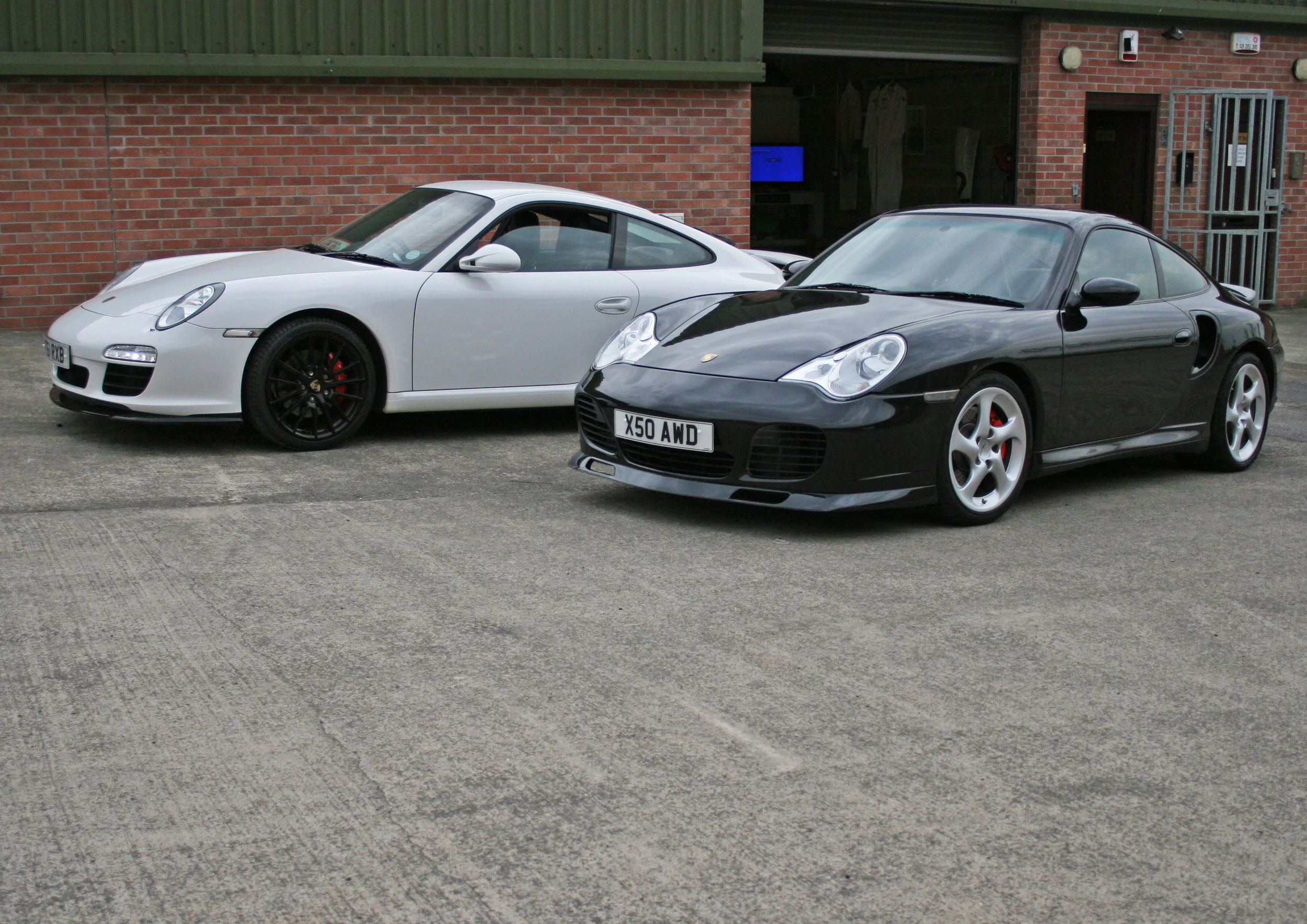 996V997.jpg