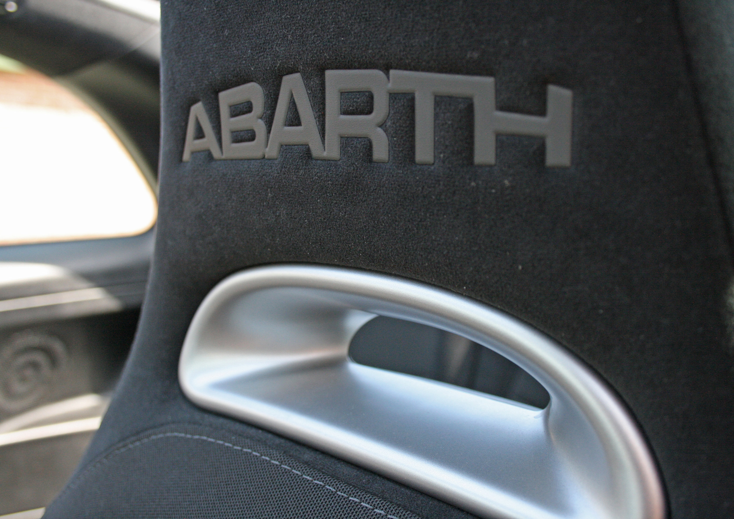 DETAIL SEAT.jpg