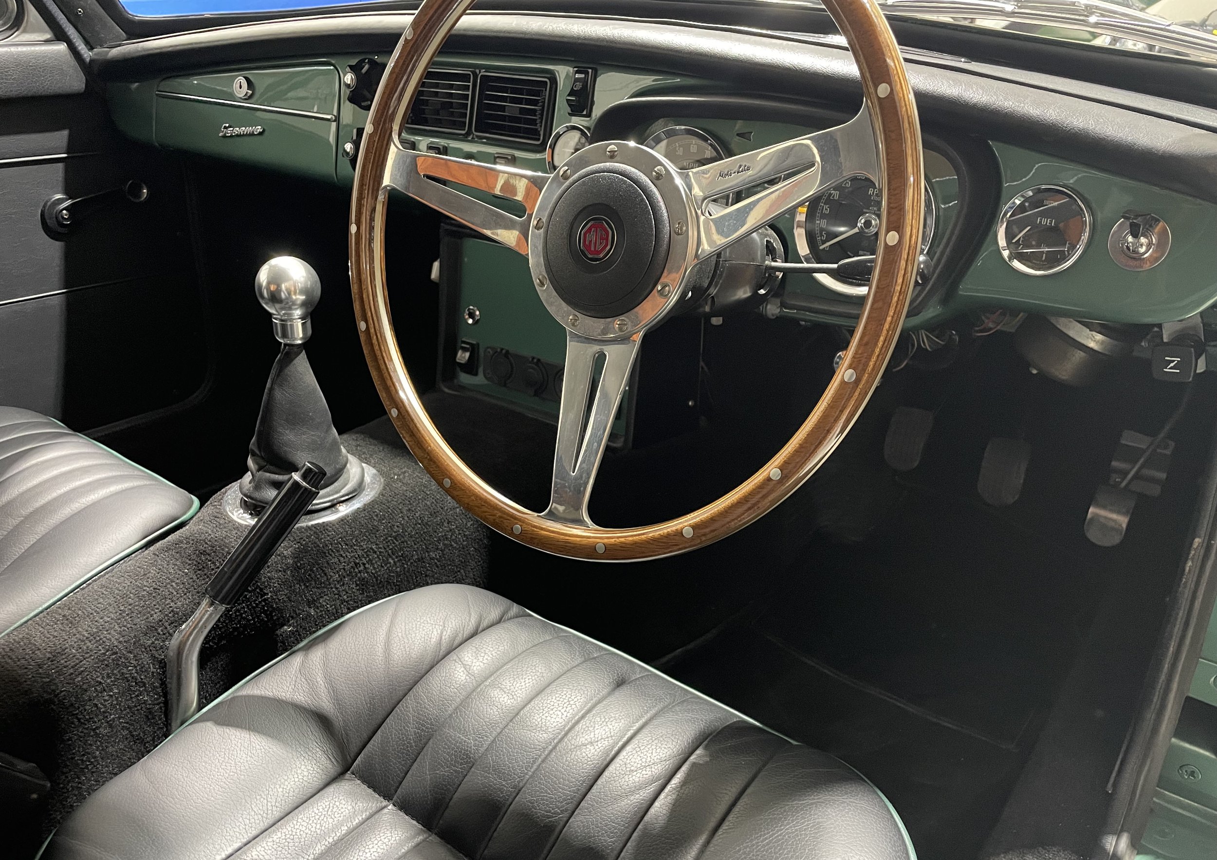 SEAT AND DASH.jpg