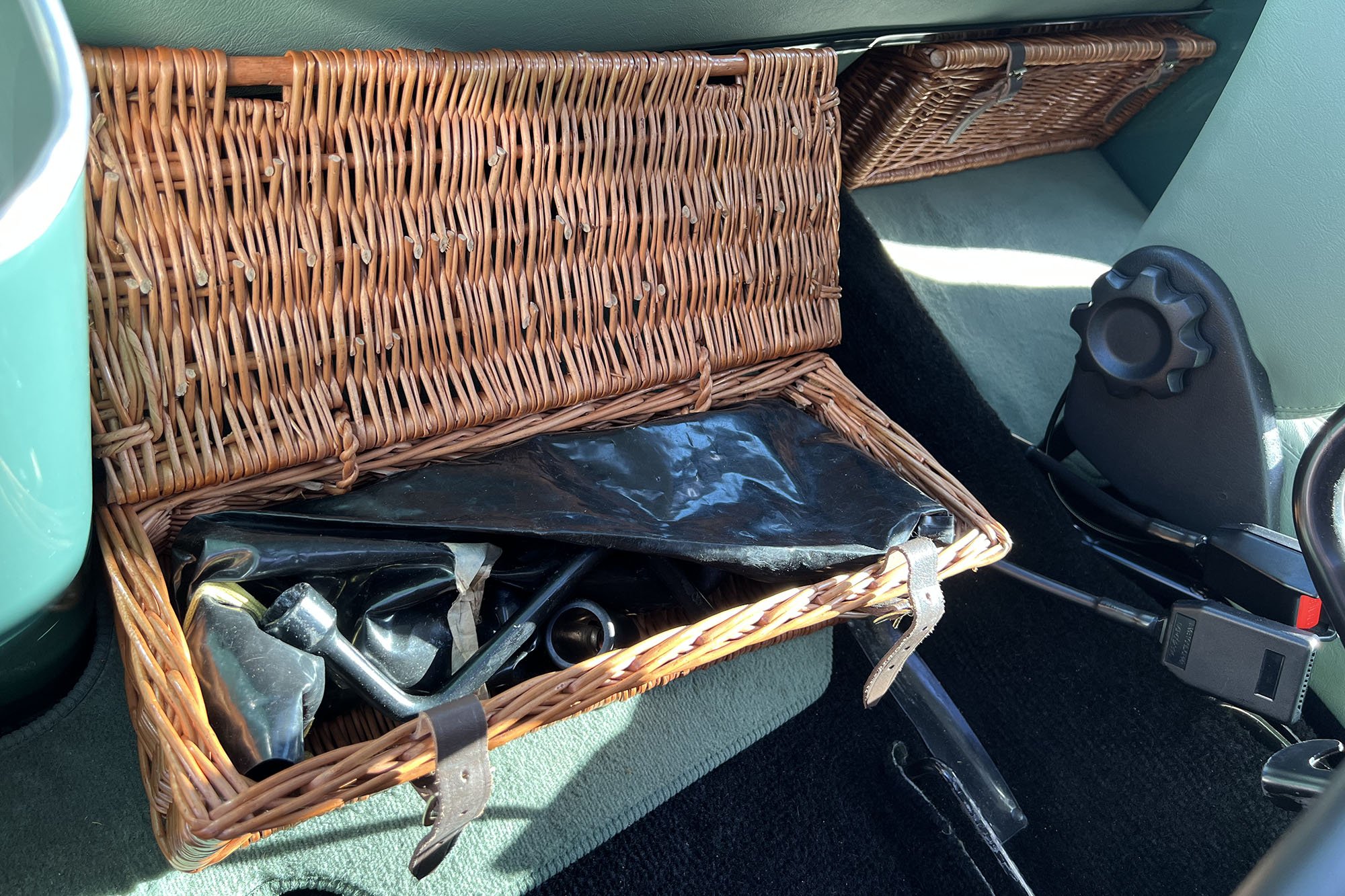 INTERIOR TOOL BASKET.jpg