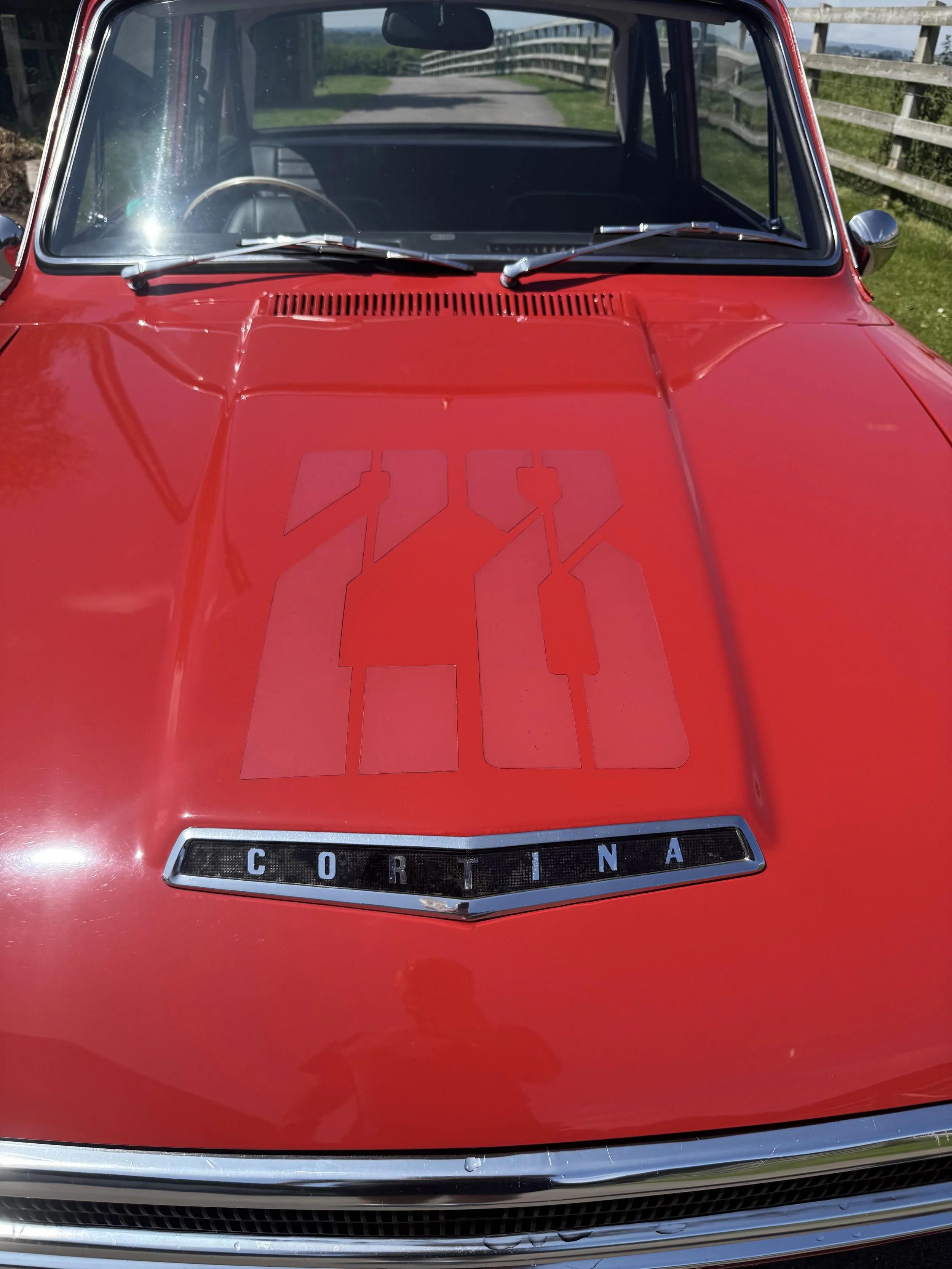 FRONT BONNET.jpg