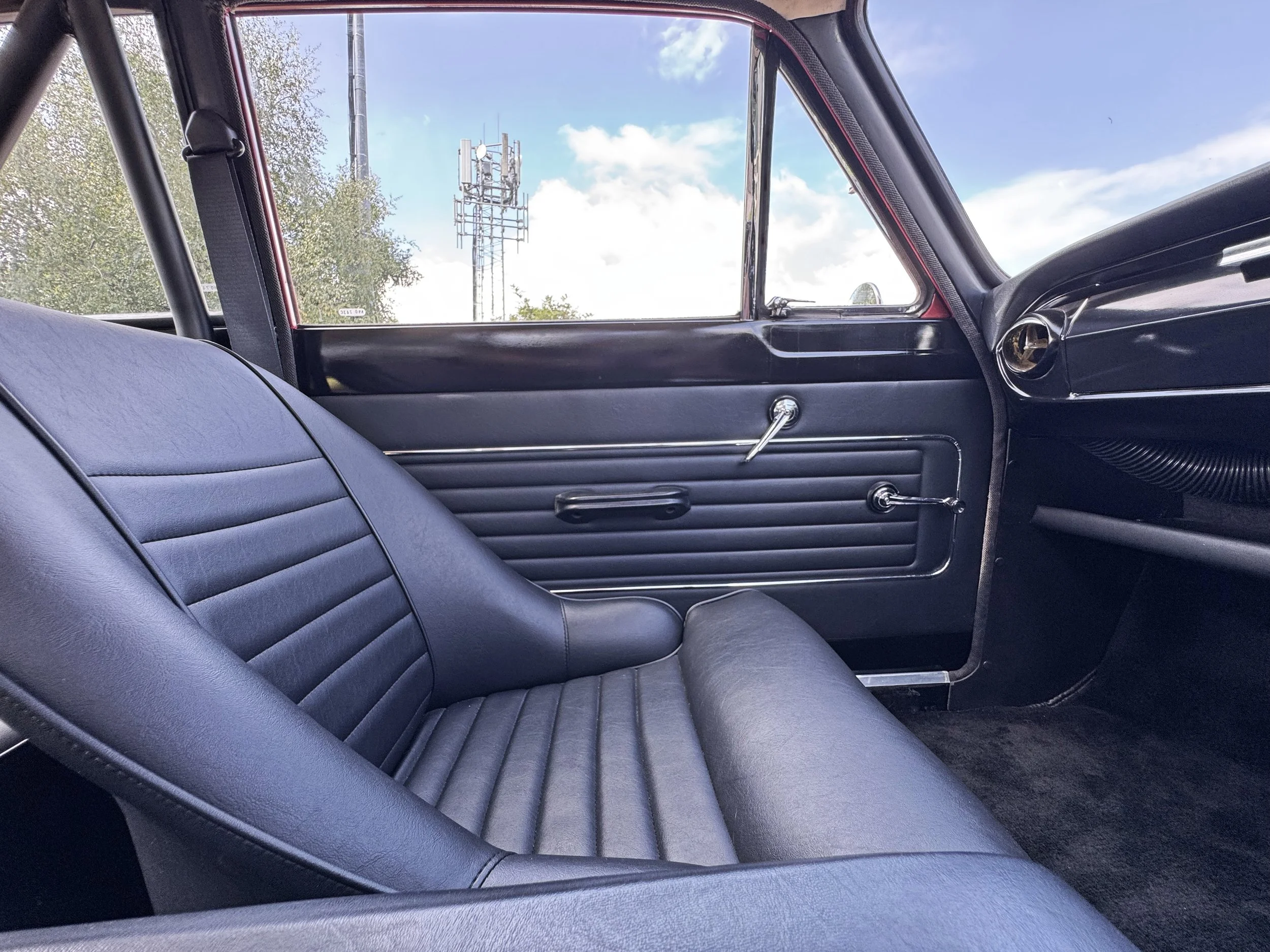 INTERIOR 4.jpg
