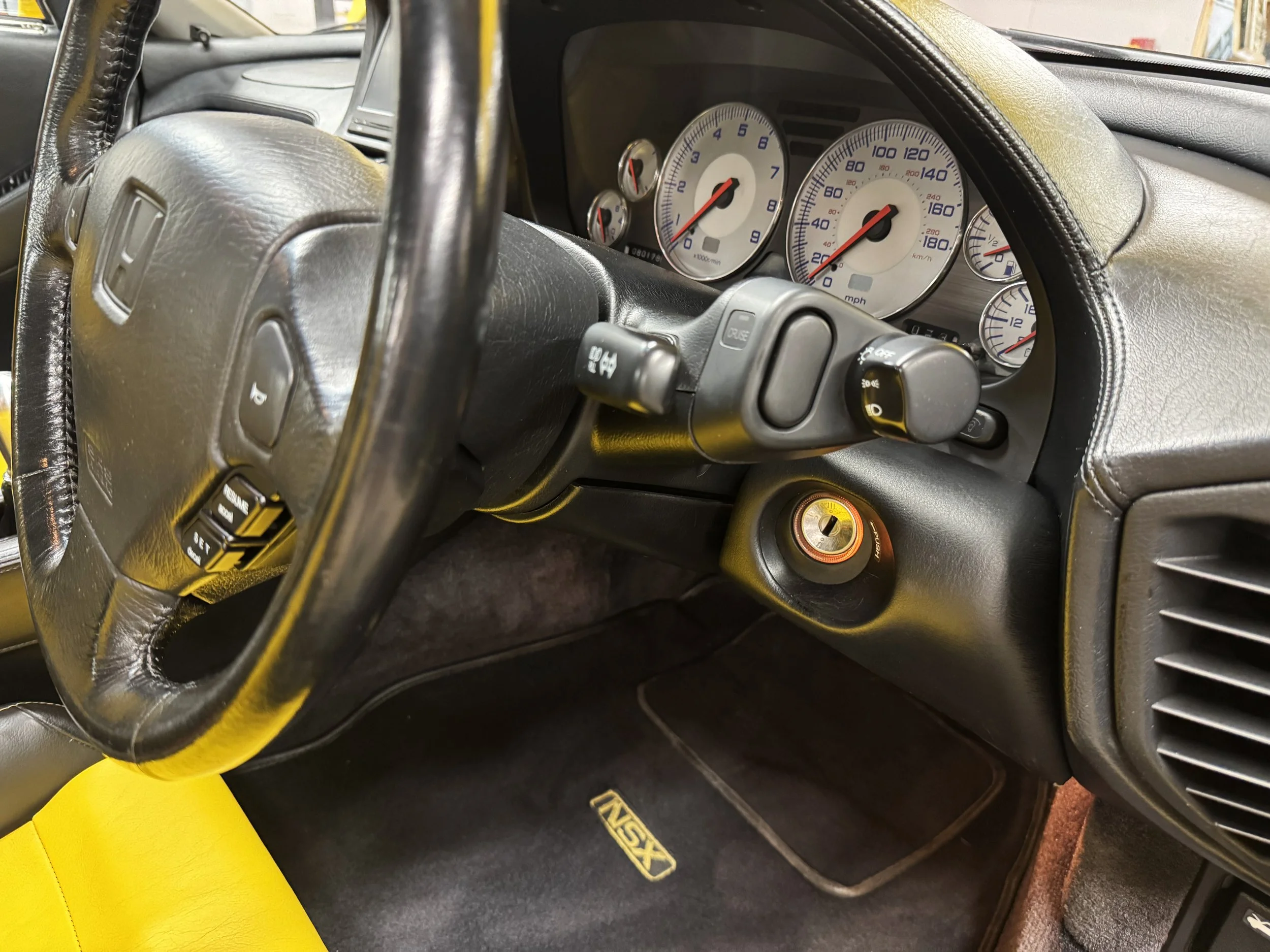 INTERIOR DETAIL 4.jpg