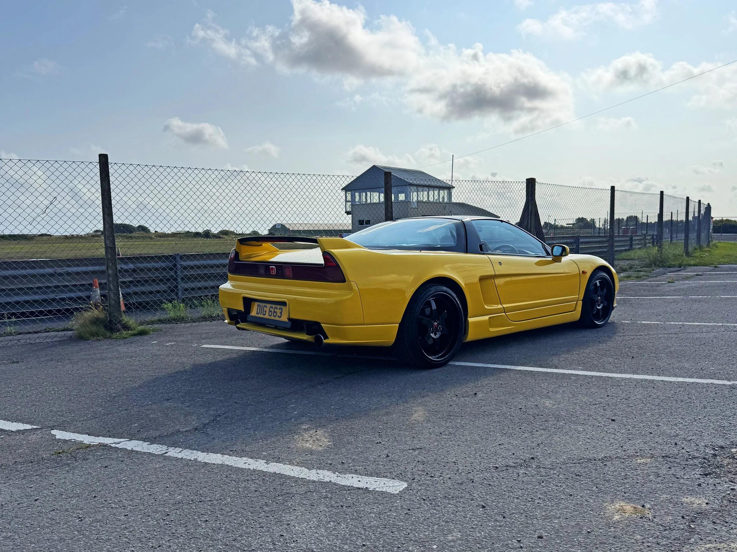 SIDE RIGHT 4.jpg