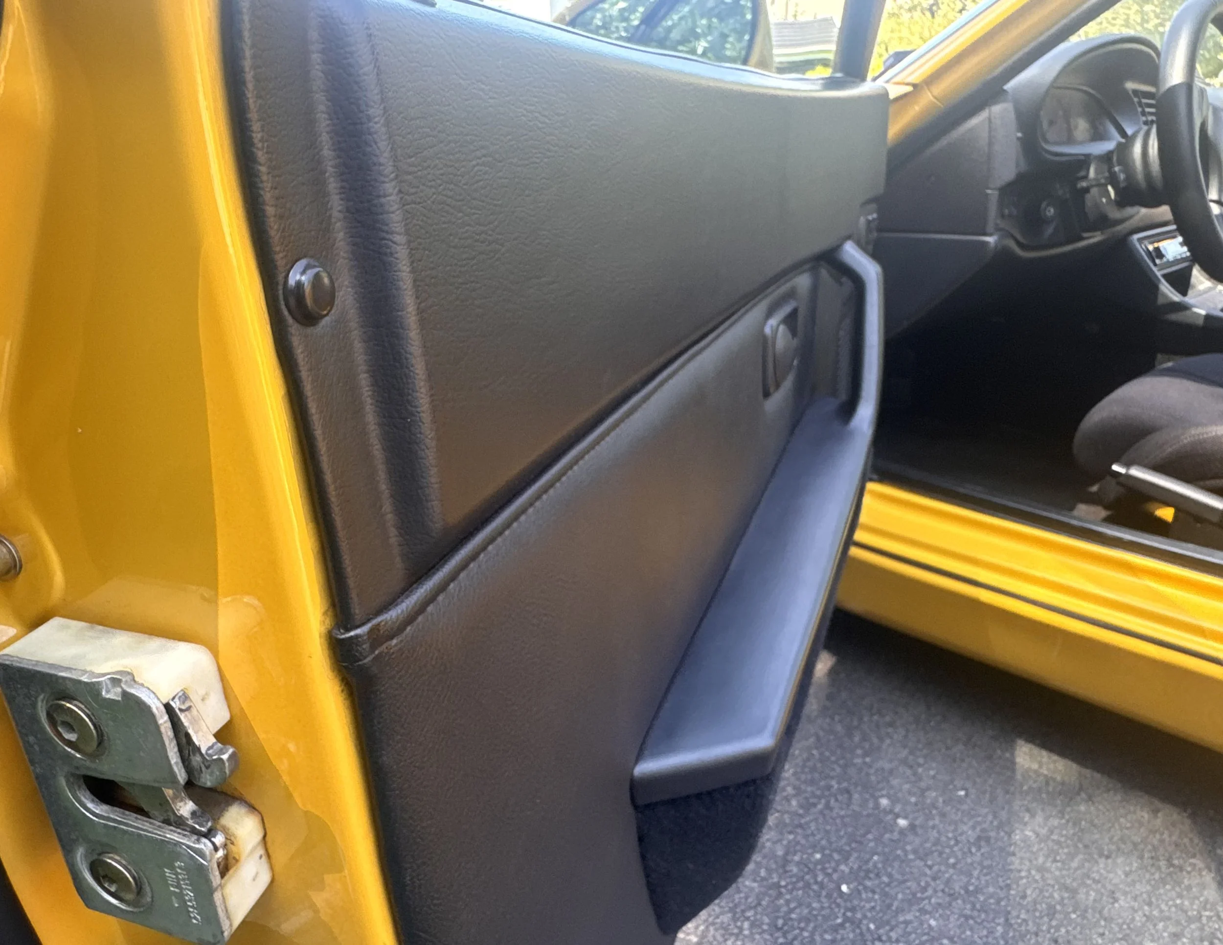 INTERIOR DOOR CARD 2.jpg
