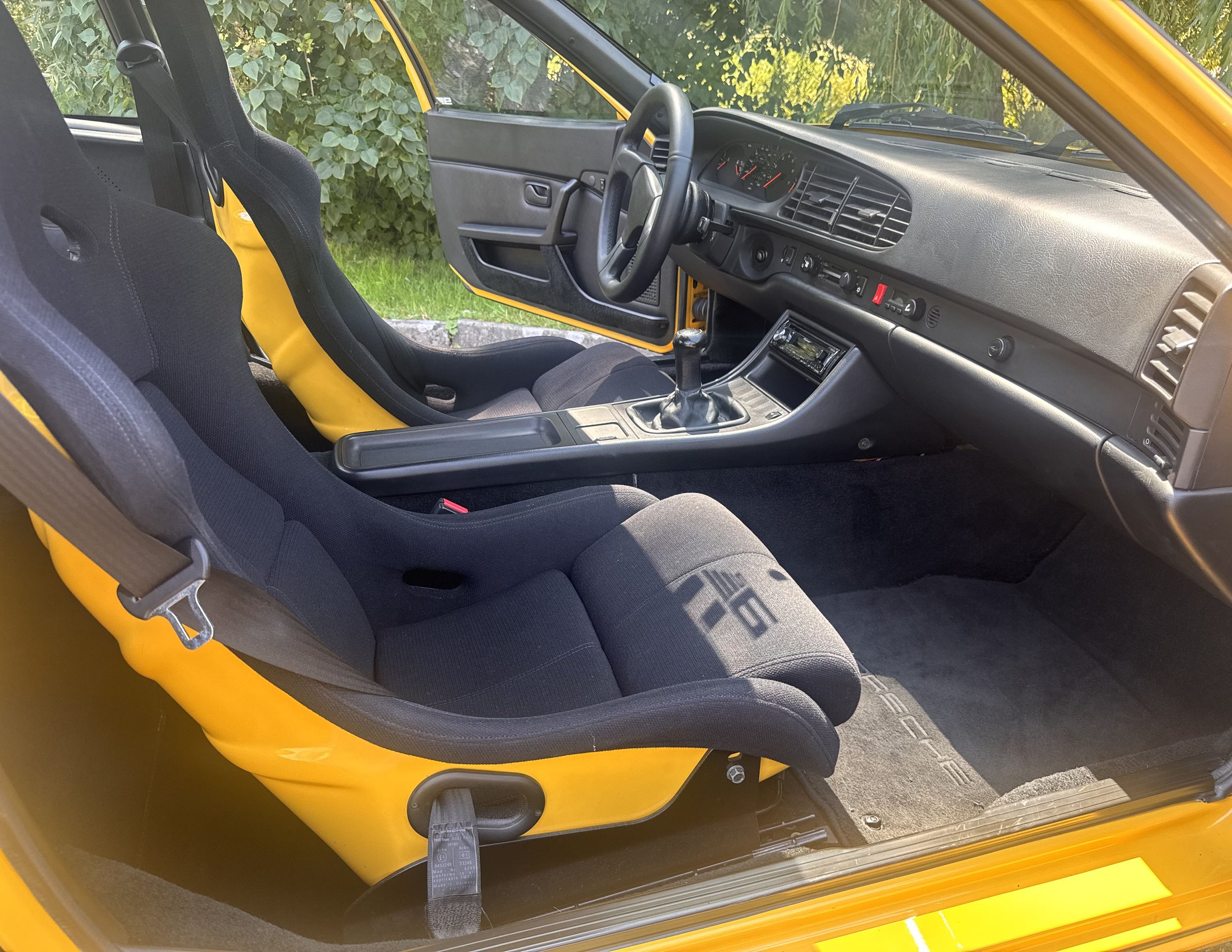 INTERIOR FRONT.jpg