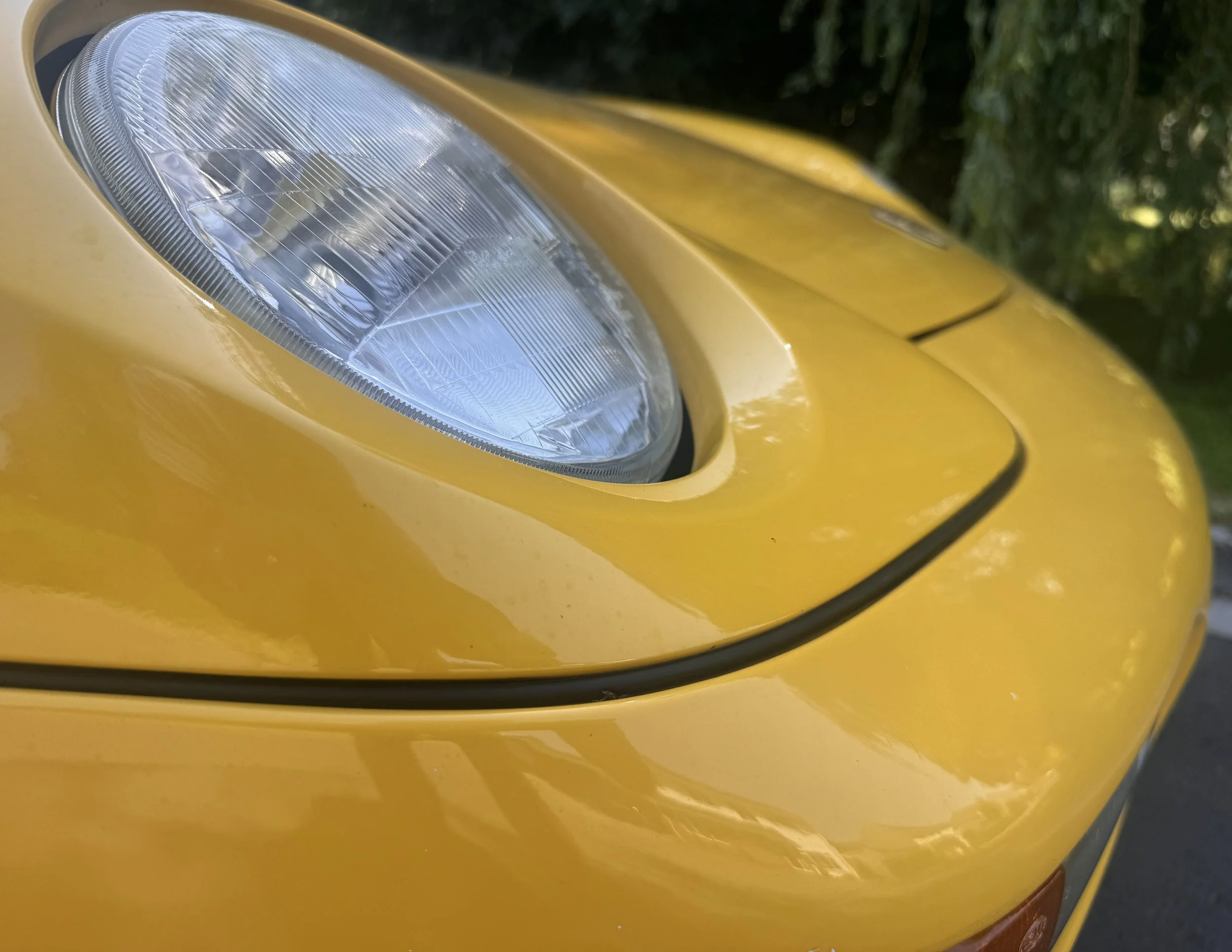DETAIL FRONT LIGHTS.jpg