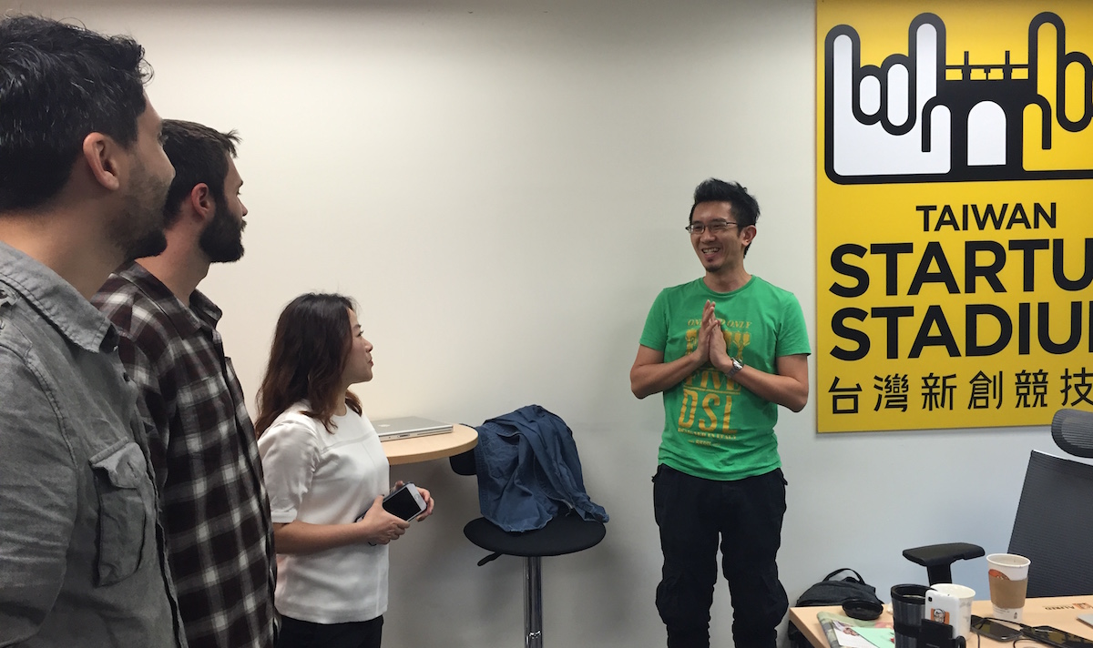 The Bend Labs team meets up with Alex Song, Co-founder of Taiwan's Alfred