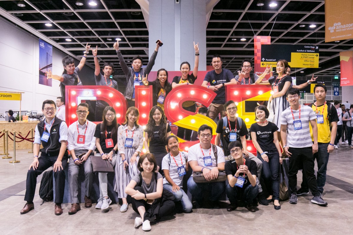 Alex & Hacker attended 2017 RISE conference with taiwan startup stadium.