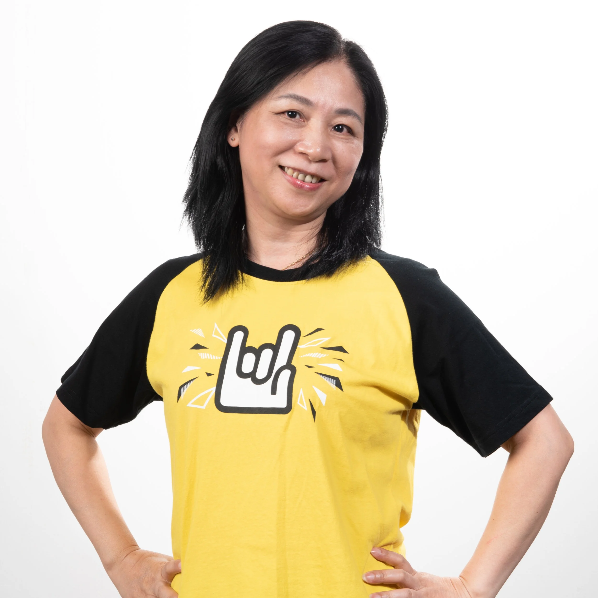 AMY LIN | 林綉慧 ACCOUNTING MANAGER