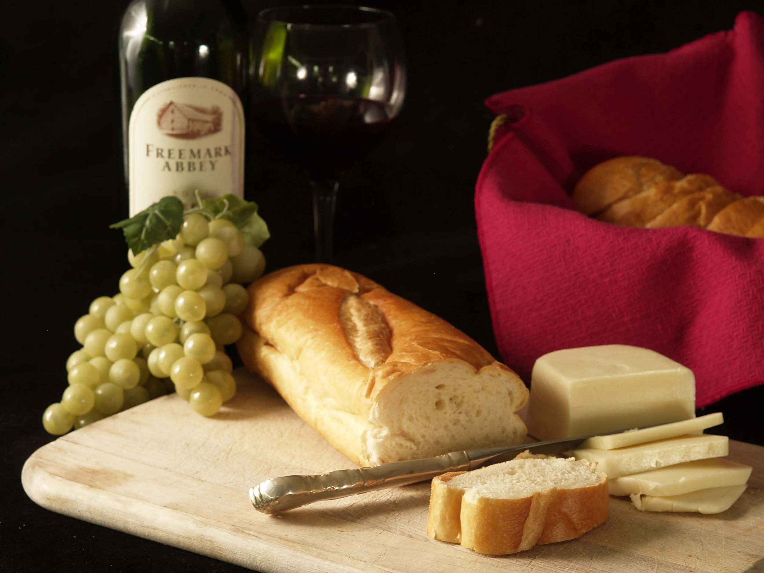 Bread&Wine.jpg