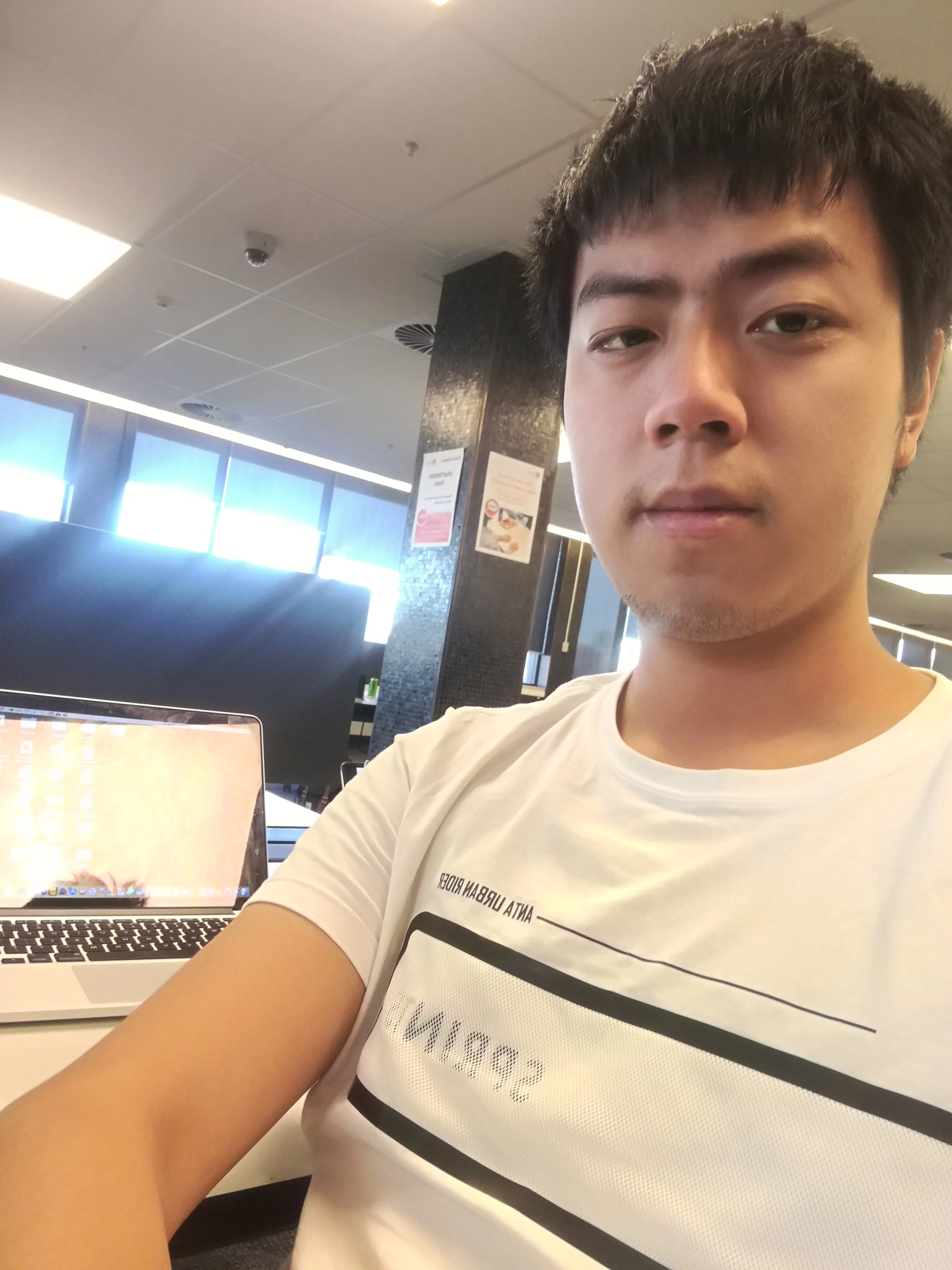 Rui Cao is a master student in the university of Sydney supervised by professor Jaime Gongora. He is working on the population genetics in Australian freshwater crocodile Crocodylus johsntoni.