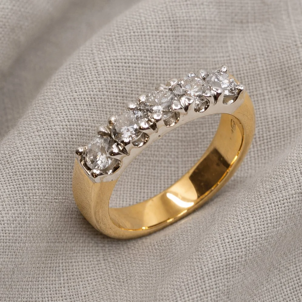 18ct Gold Diamond Five Stone Ring