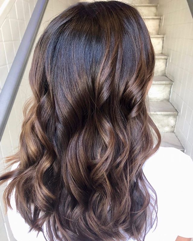 shine bright 💫 hair by artist Kris. we have a variety of treatments available - including gloss treatments that leave hair shiny + smooth. check out our full service menu online, link in bio 💫  #salonUstyle