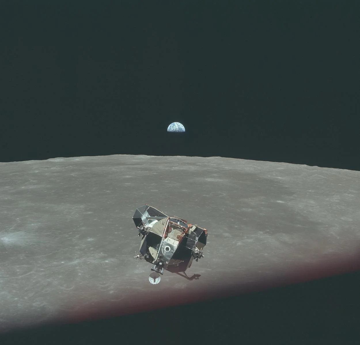 Apollo_28.jpg