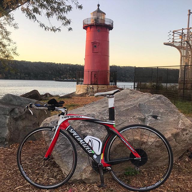 After almost 10 years of #cycling in this city, I finally stopped to snap a picture at this lighthouse. Anyone know where this is? #FindMeFriday