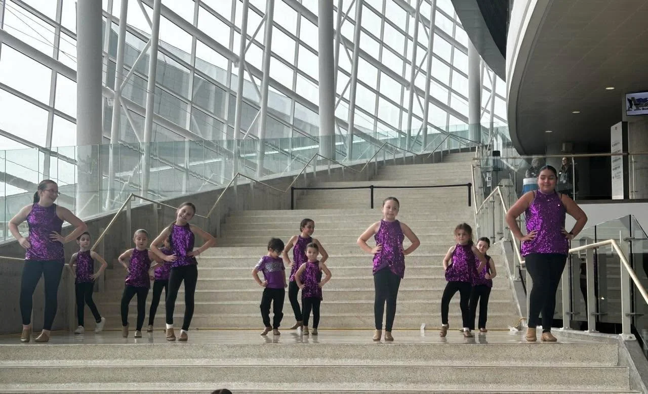 We are back in classes today!

Thank you, Tulsa Oilers for having us, we had so much fun performing.