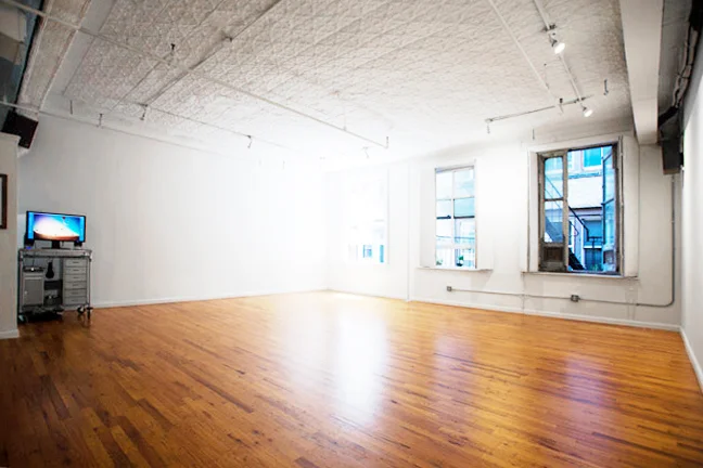 southstudio01.jpg