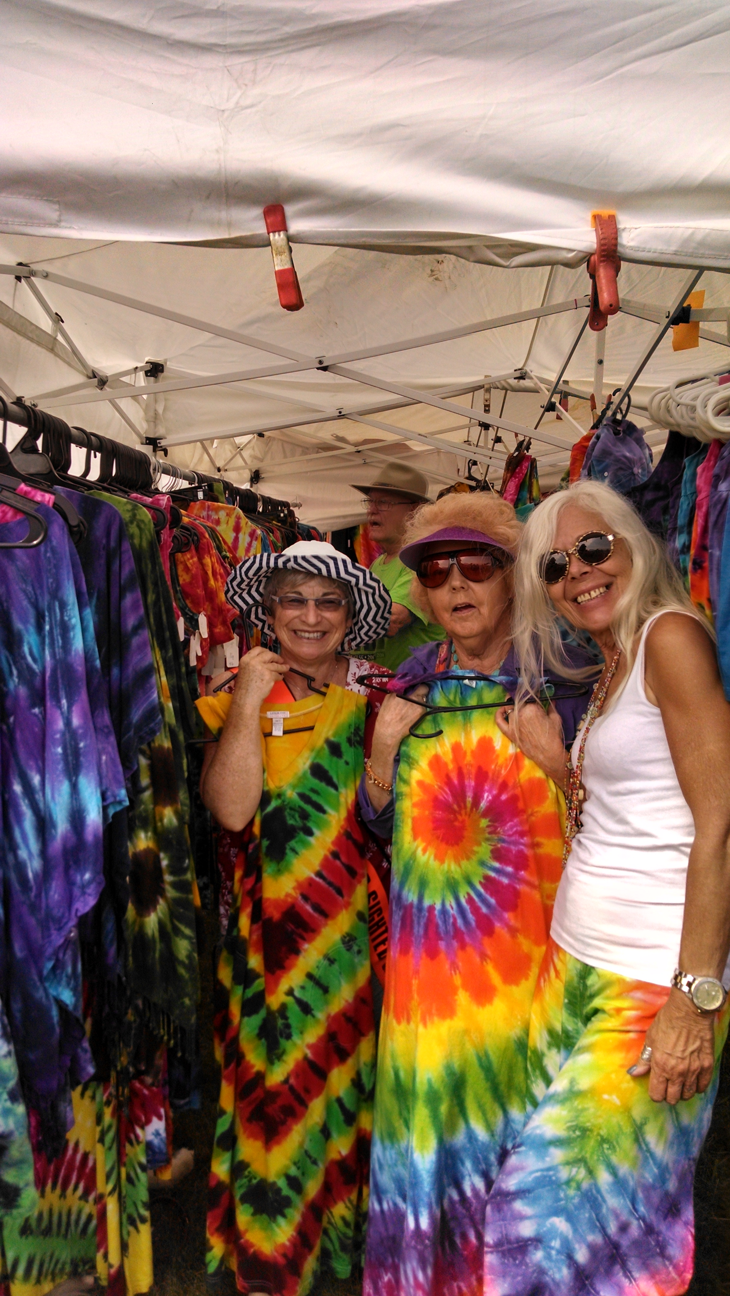 Festival Eyes 2014 Tie Dye Booth.png