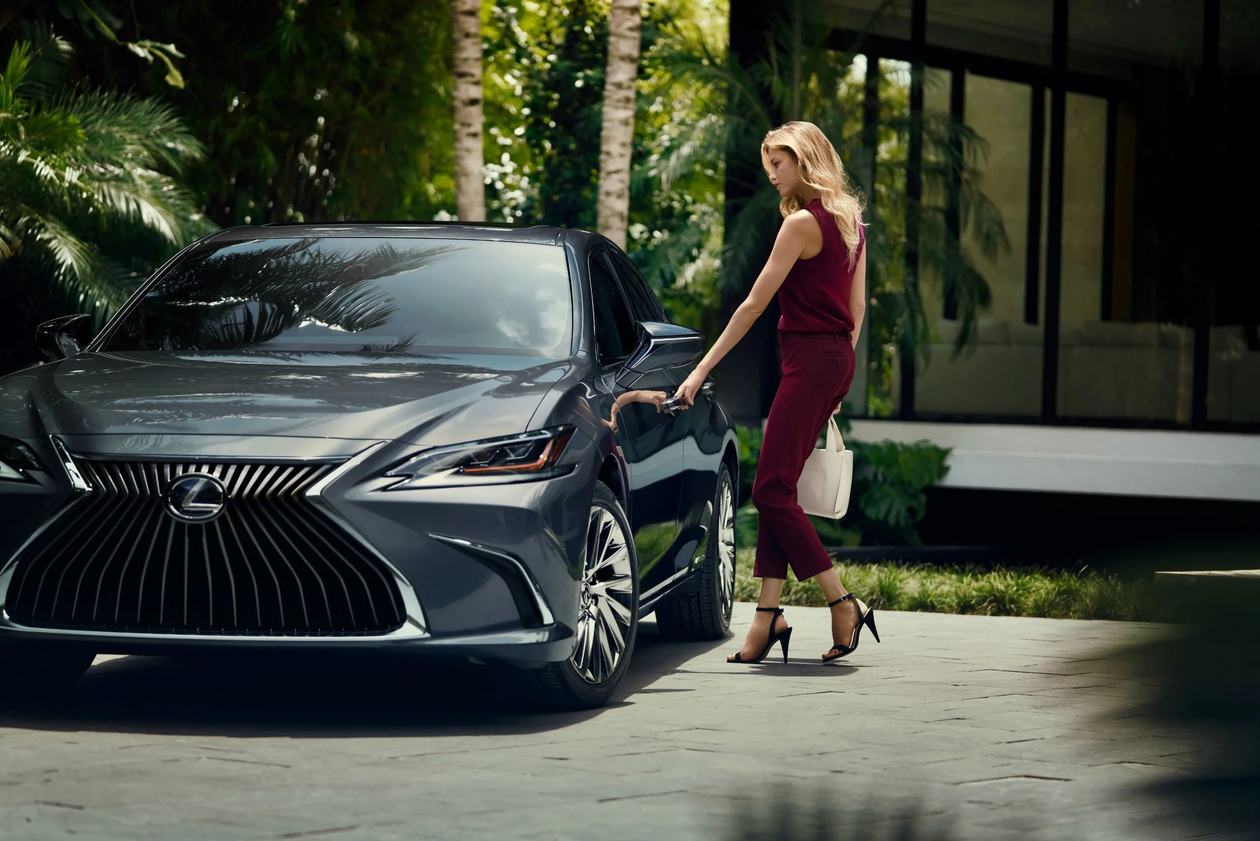 Lexus, from its engineers to its customer service team, practices the Japanese tradition of Omotenashi. It implies an insightful understanding of customer wants and needs, and the thoughtful caring about each customer's well being – treating people as true individuals, the essence of their psychic premium.