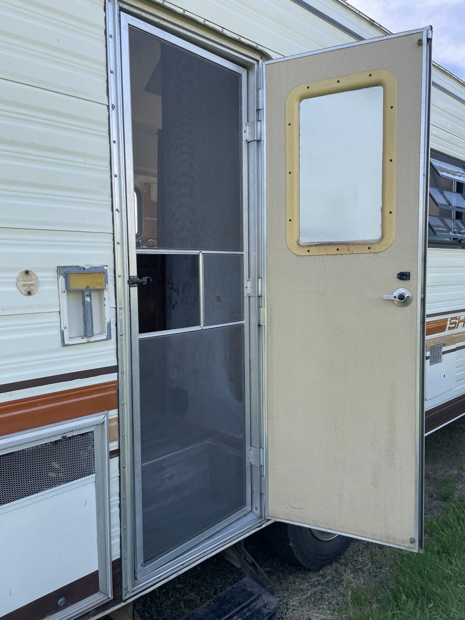 Motorhome Restoration One Step Ahead of the Mice