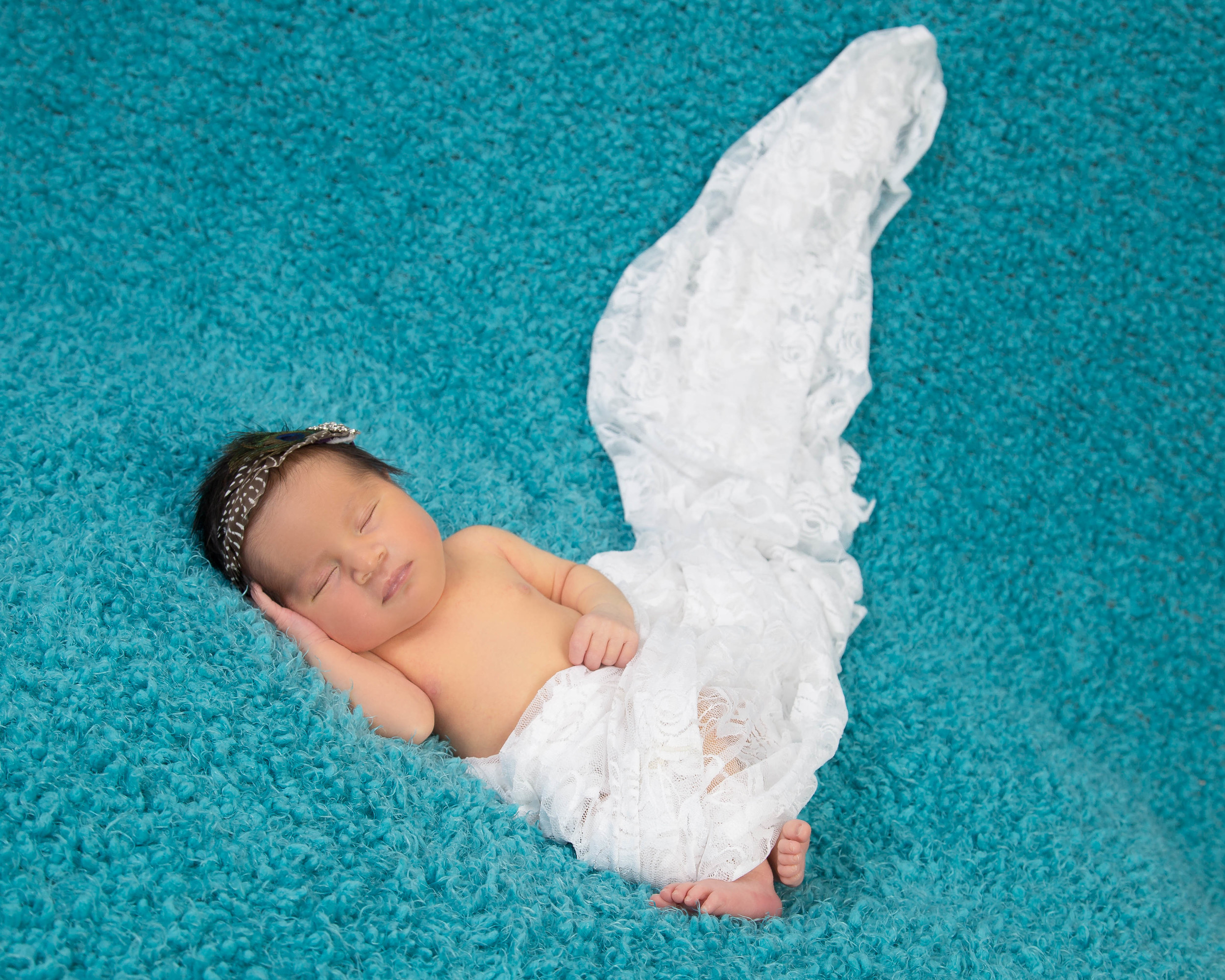 Liv Newborn-47-Edit.jpg