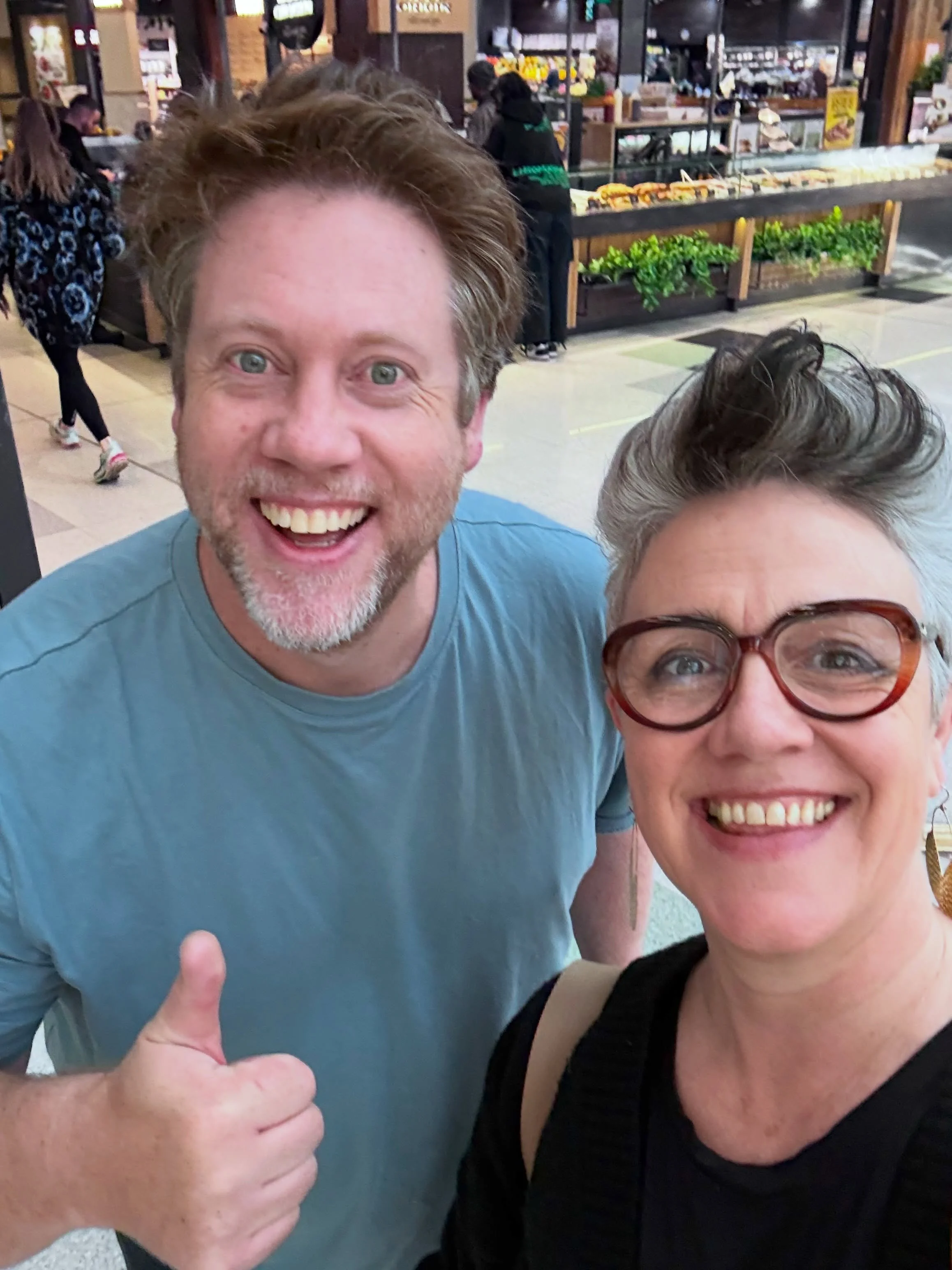 I visited eight bookshops around Melbourne today and in between meeting amazing booksellers, I had two very serendipitous encounters. 

In a Richmond shopping centre, I ran into kids author (and reel-meister) Adrian Beck who was out and about with hi