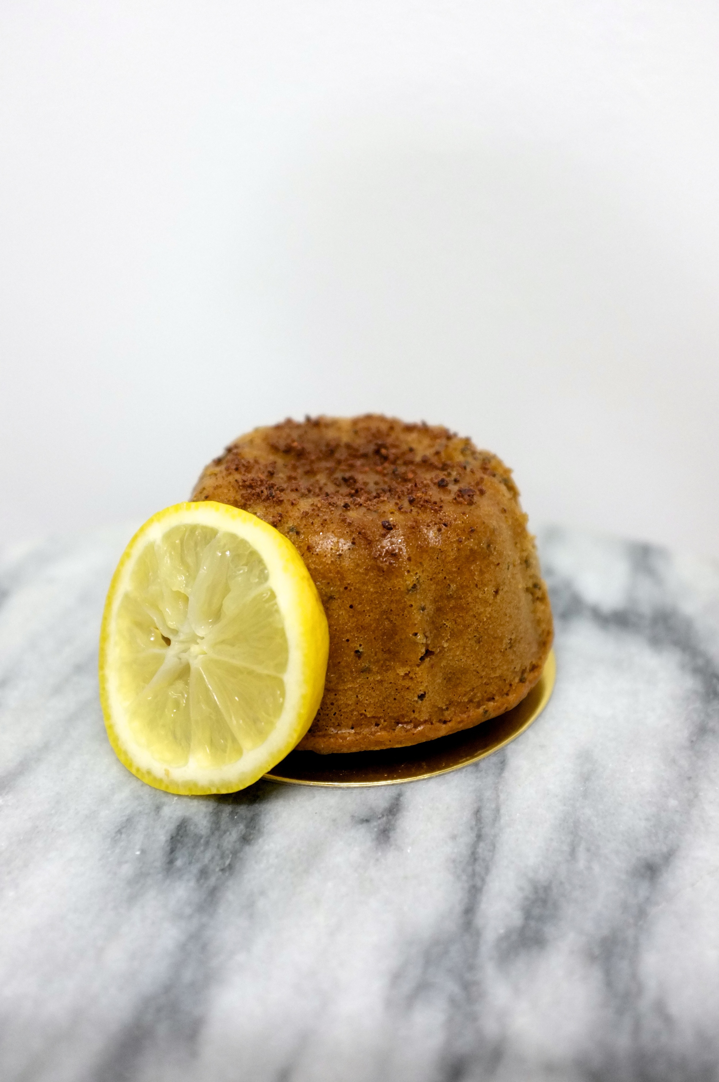Lemon Loaf Cake with Yogurt and Chia Seeds - Tortellini&CO