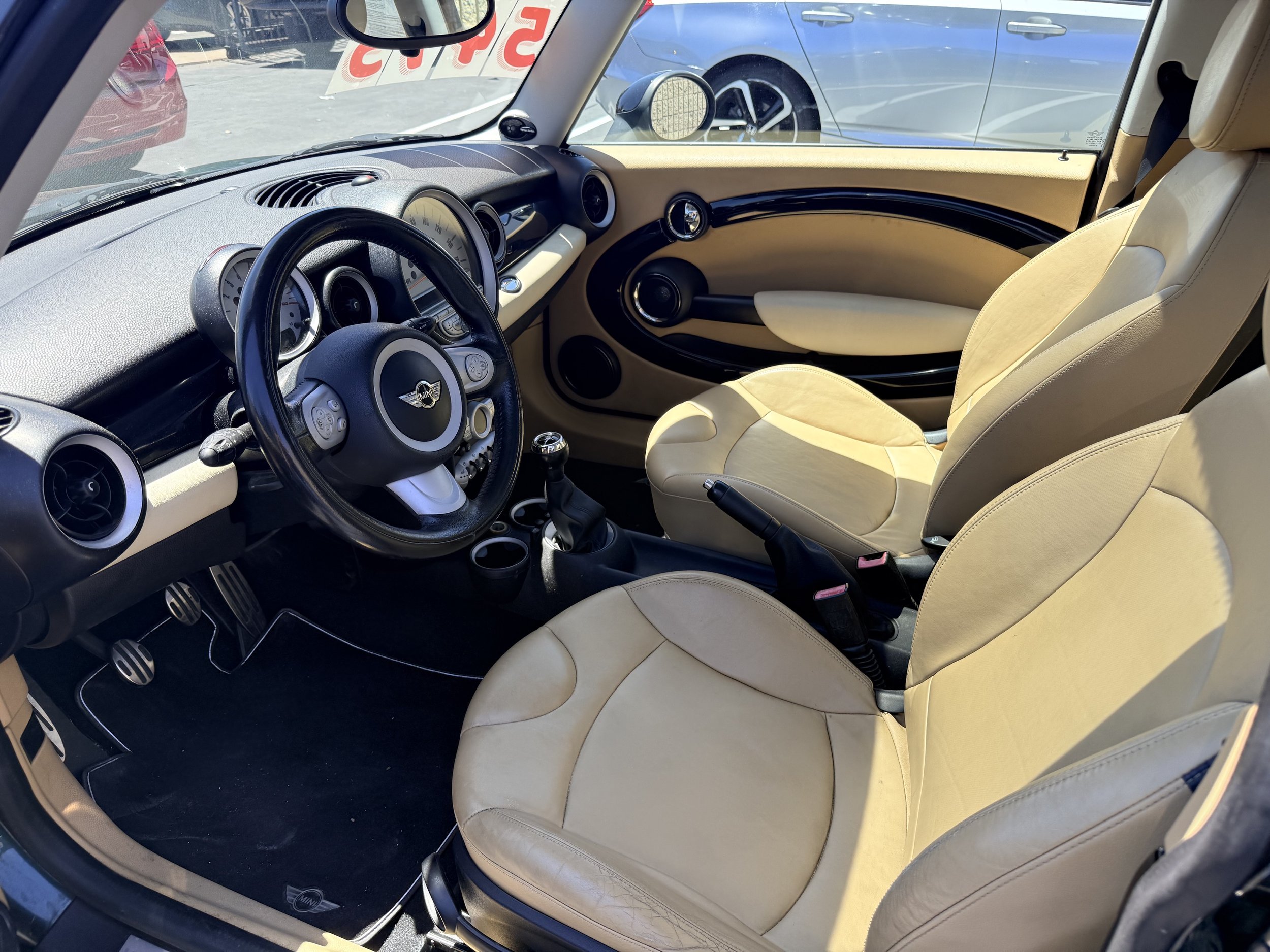 mini cooper (12).jpeg