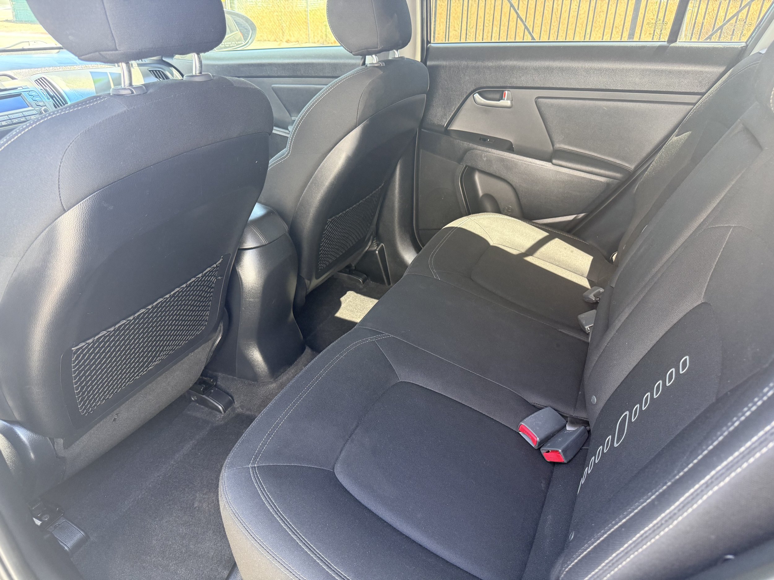 2011 KIA (7).jpeg