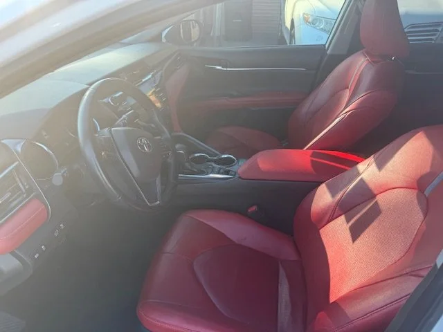 2019 TOYOTA CAMRY (4).jpg