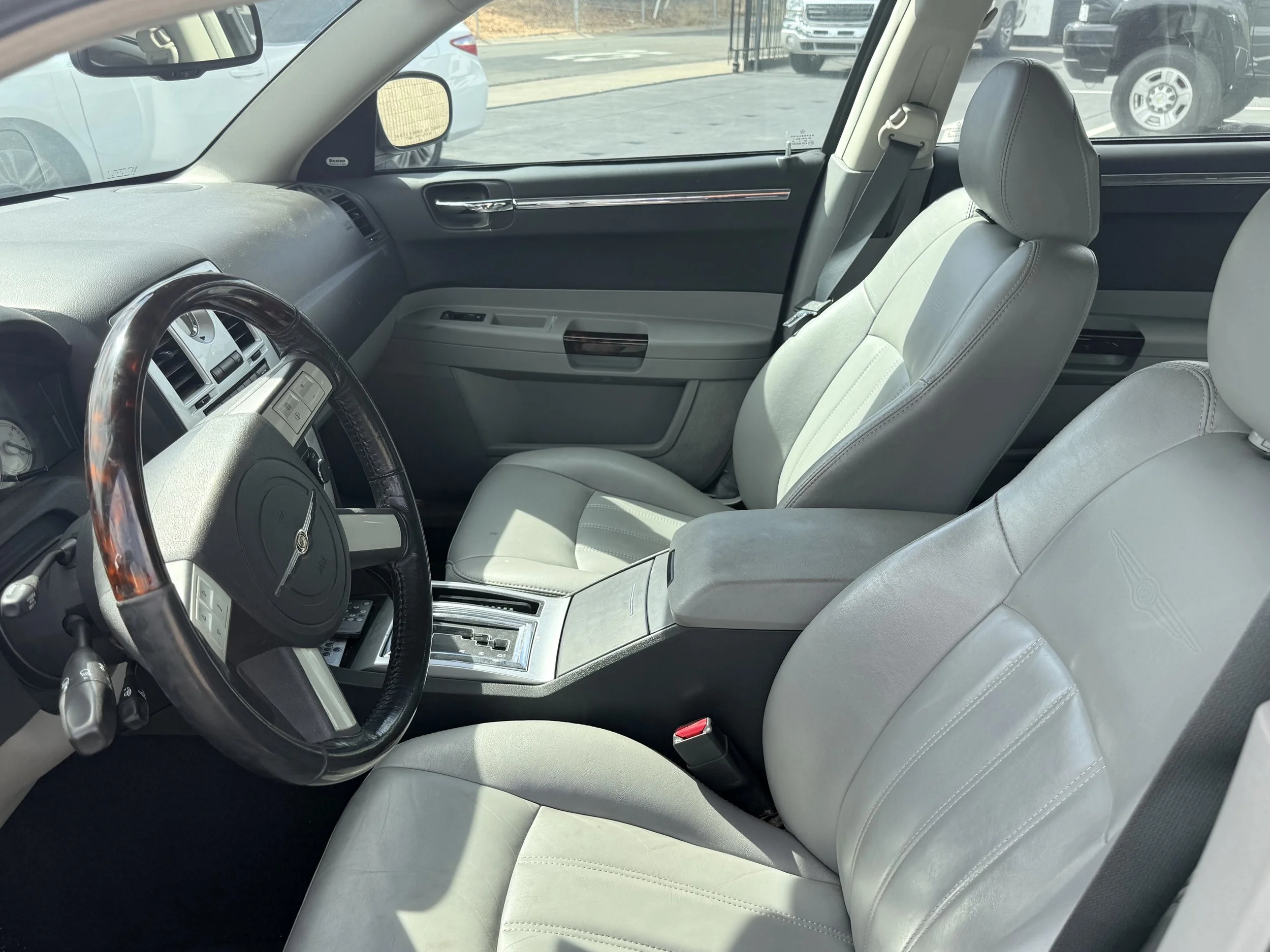 2006 Chrysler (5).jpeg