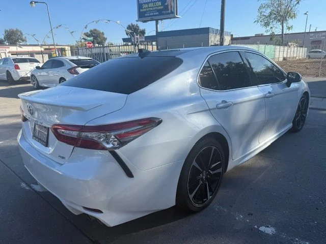 2019 TOYOTA CAMRY (1).jpg