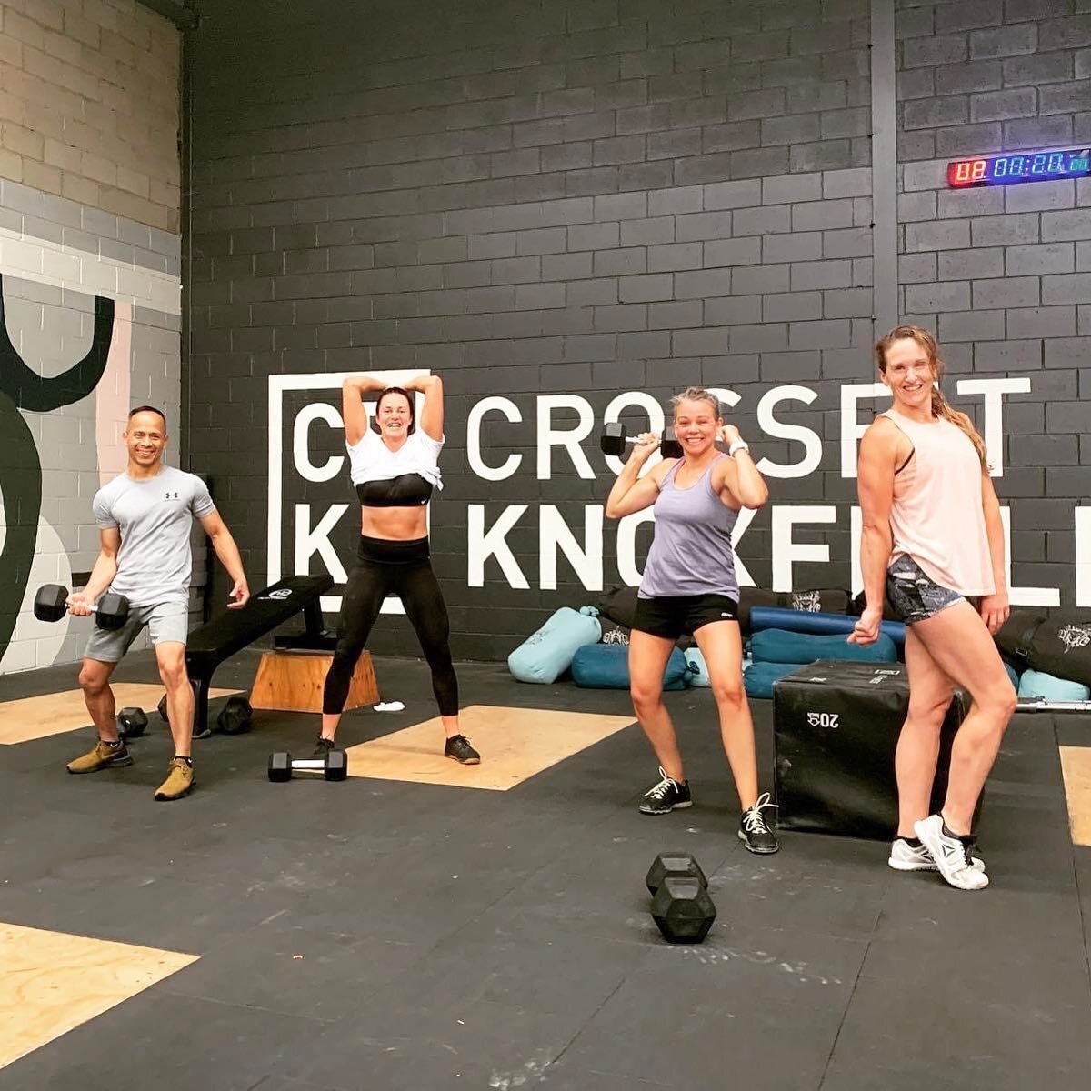 Sunday&rsquo;s at CFK! 😛🤙💙

#CFK #CrossFit #fitfam
