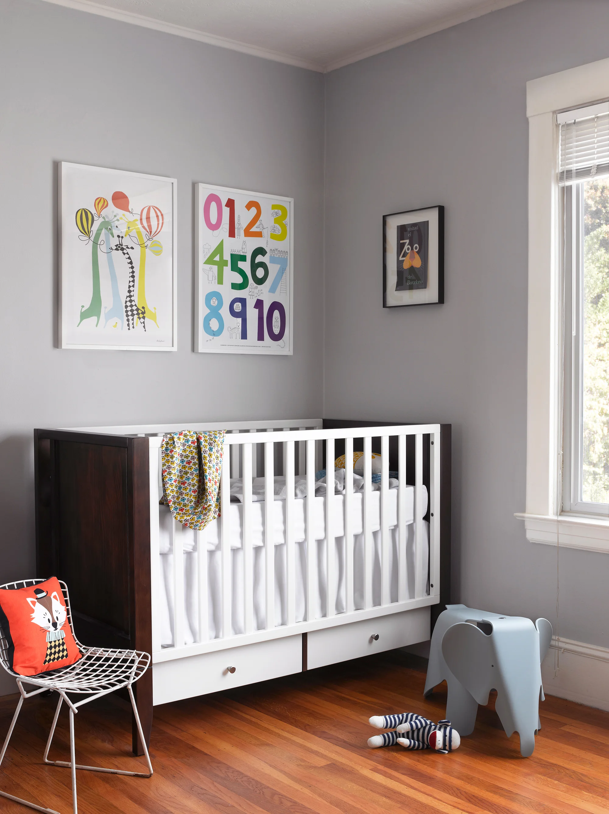 M_090910_EllaBabyRoom_0526.jpg