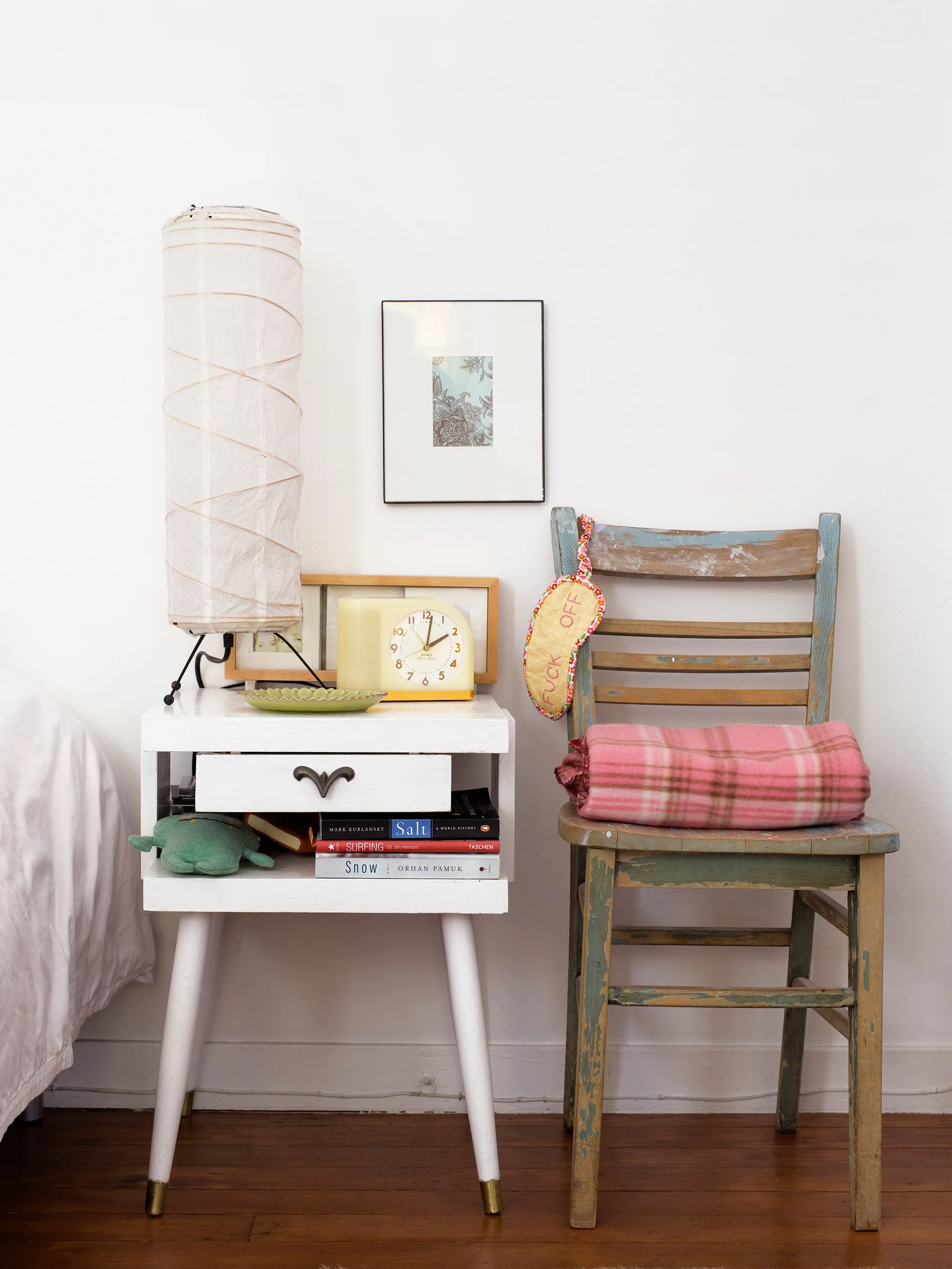 M_real_living_victoria_00115_chair.jpg