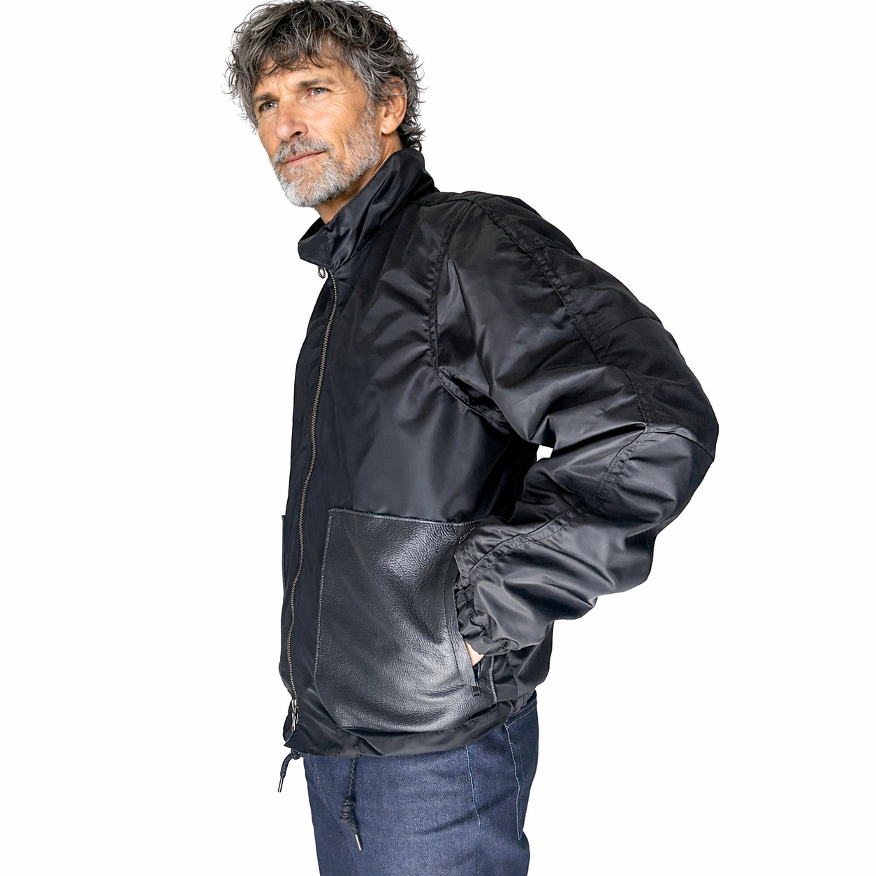 web_dawn 3_4_hands_pckt.jpg