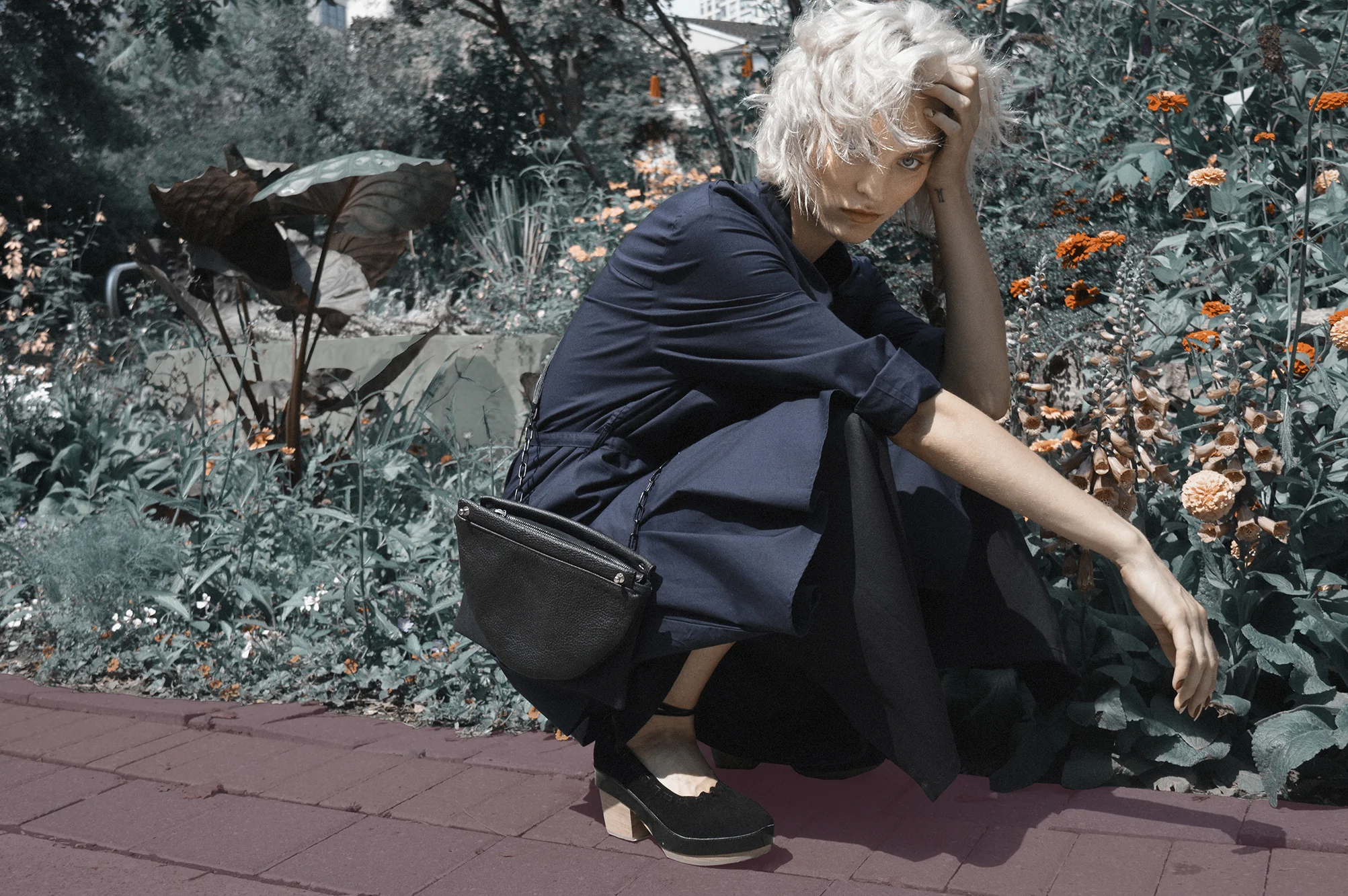 web_final_half moon purse.jpg
