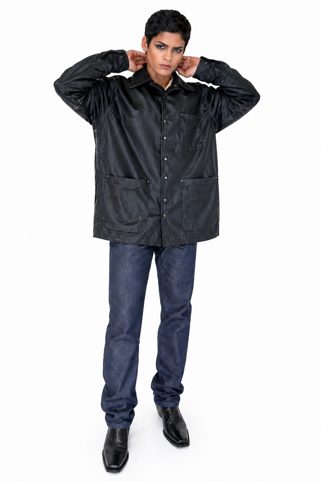 web_asaf zone one girl full.png