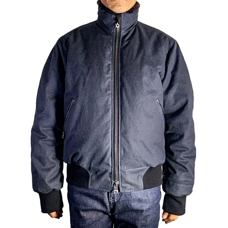 web_conifere black front.jpg