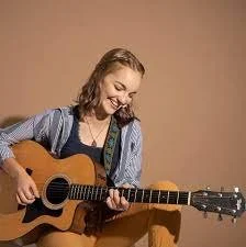 Weekly Wine Down-Ellie Hartman &amp; the Oaks