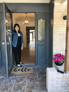 KathyDoor041519 225.gif