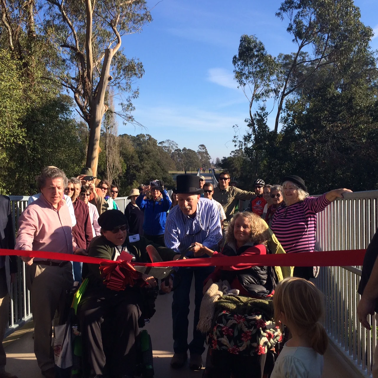 Arana Gulch Multi-Use Trail Opens at Last!