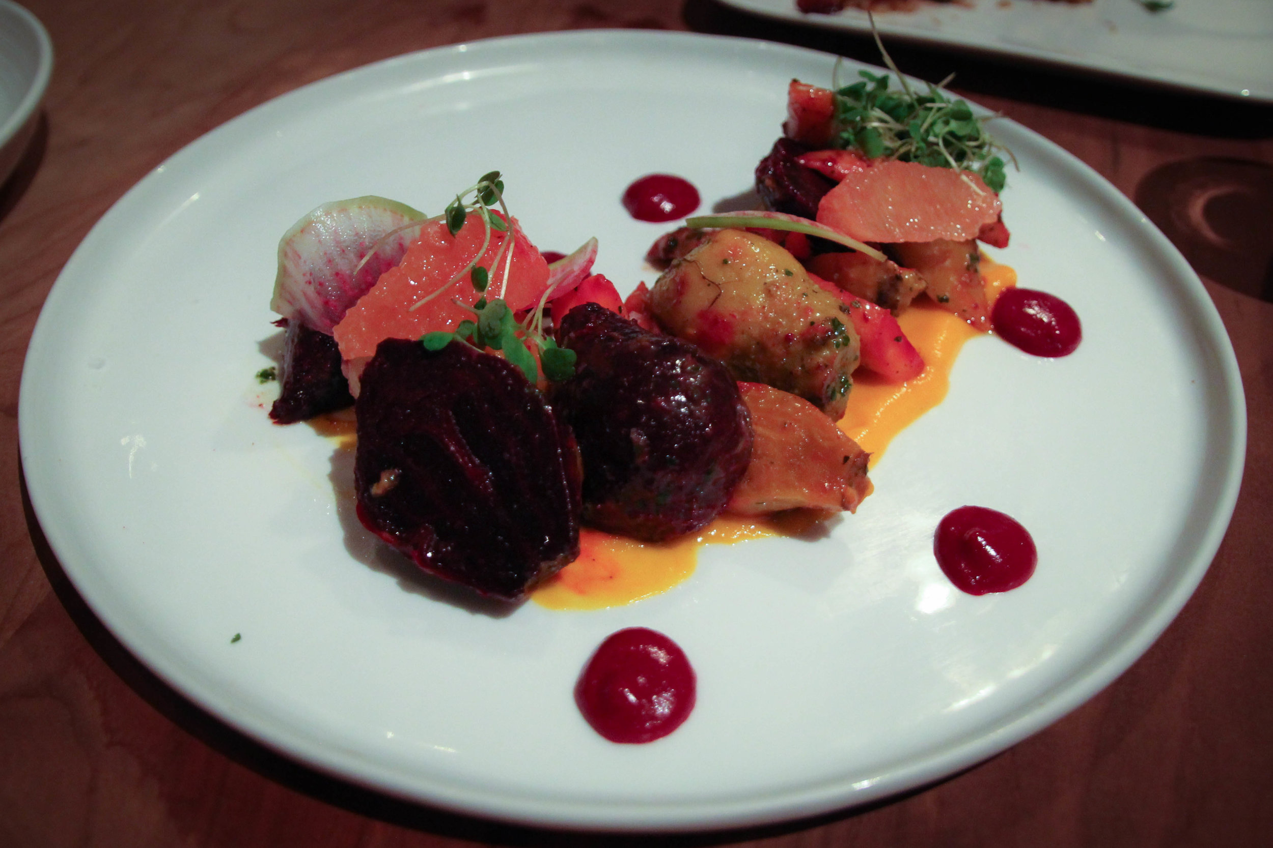 Salada de Terra: beets, turnip, carrots, shallots, citrus, herb vinegrette
