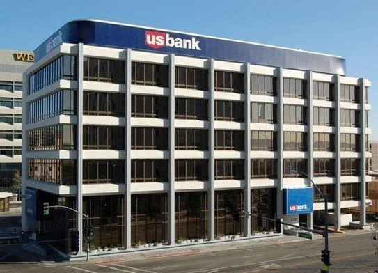 US Bank Exterior North.jpg